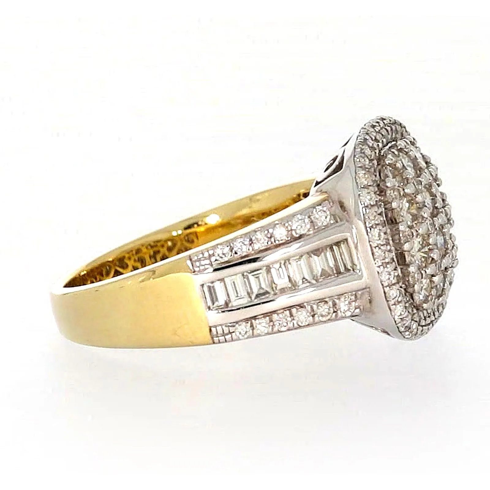 9ct Two Tone Gold Round Brilliant Cut 1.50 Carat tw of Diamonds Ring