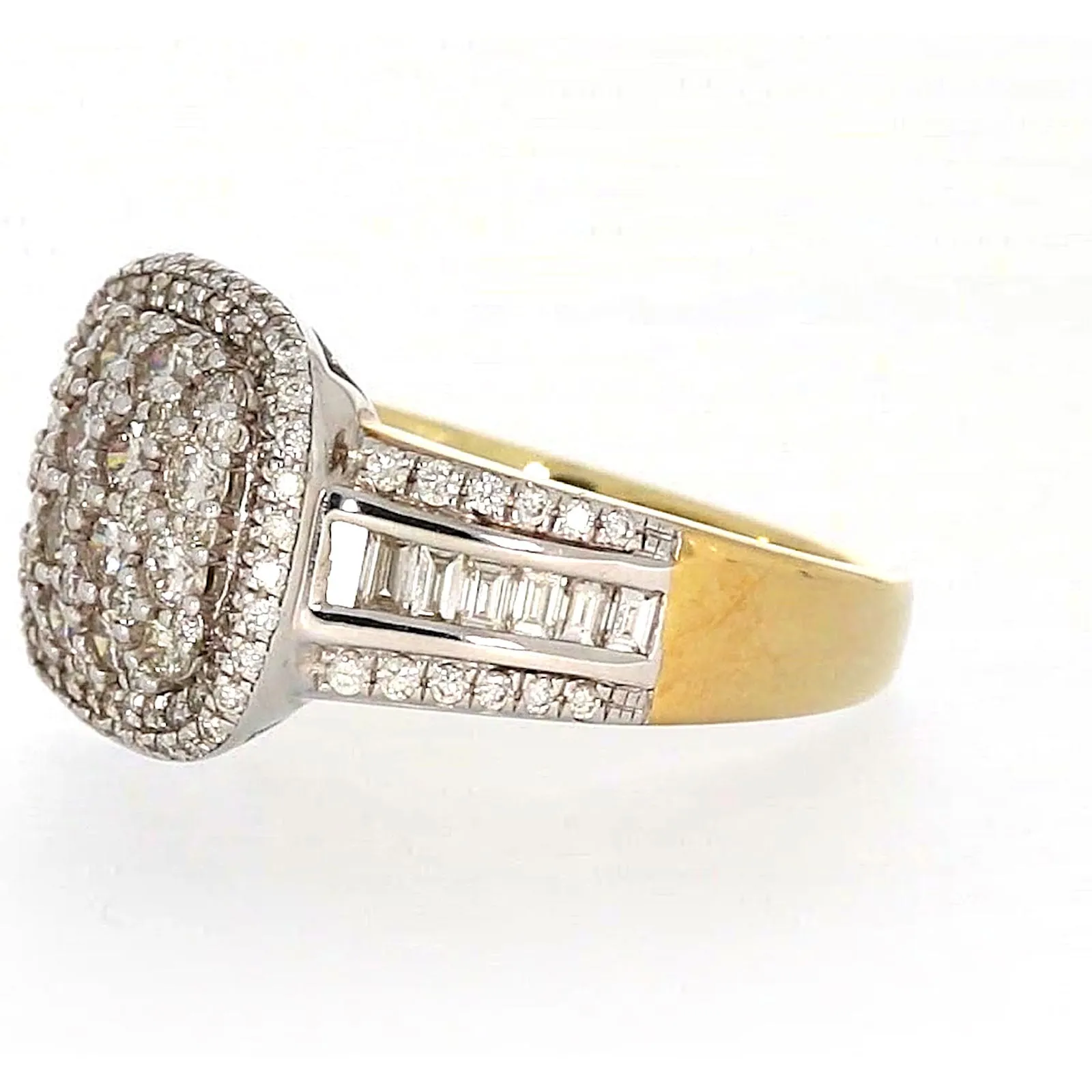 9ct Two Tone Gold Round Brilliant Cut 1.50 Carat tw of Diamonds Ring