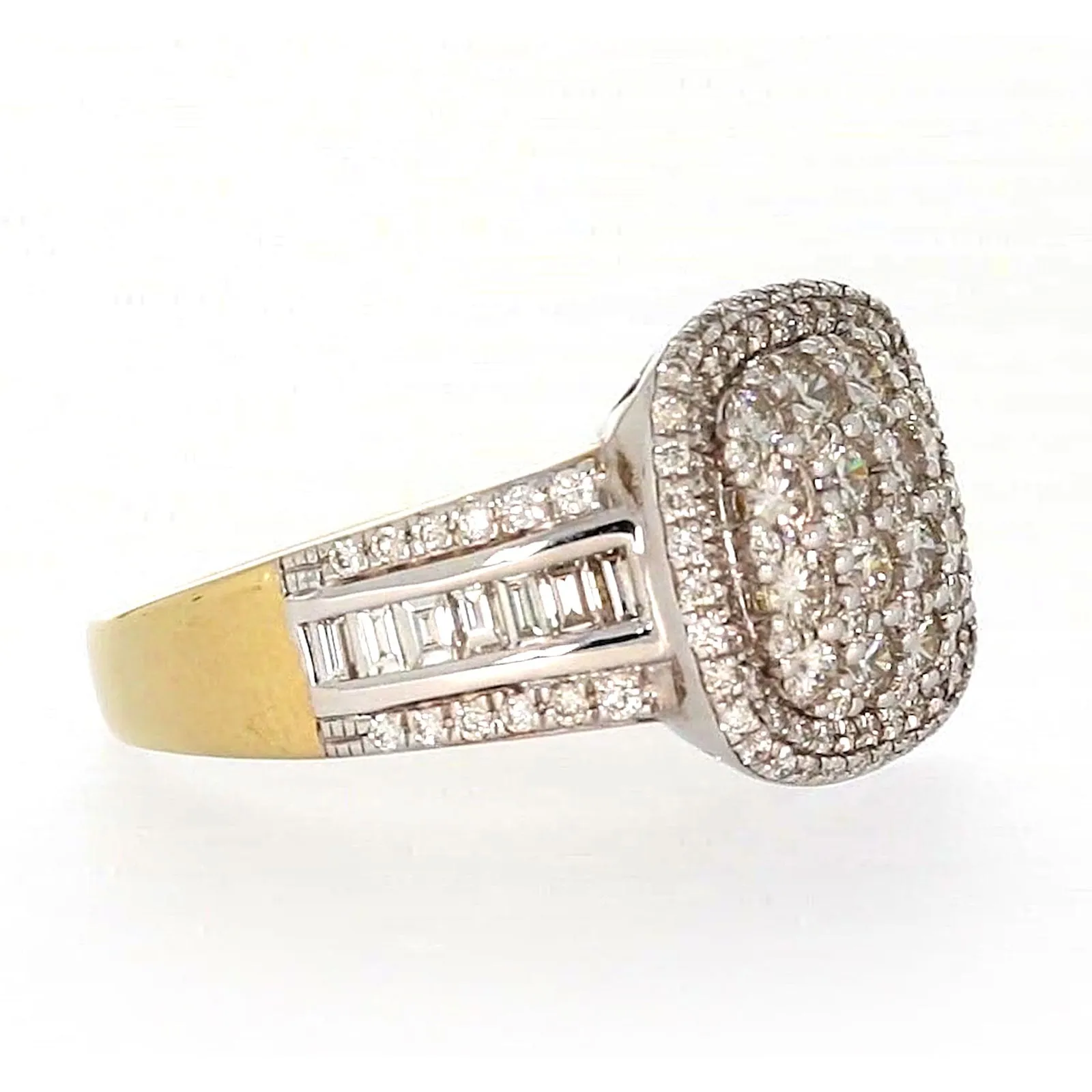 9ct Two Tone Gold Round Brilliant Cut 1.50 Carat tw of Diamonds Ring