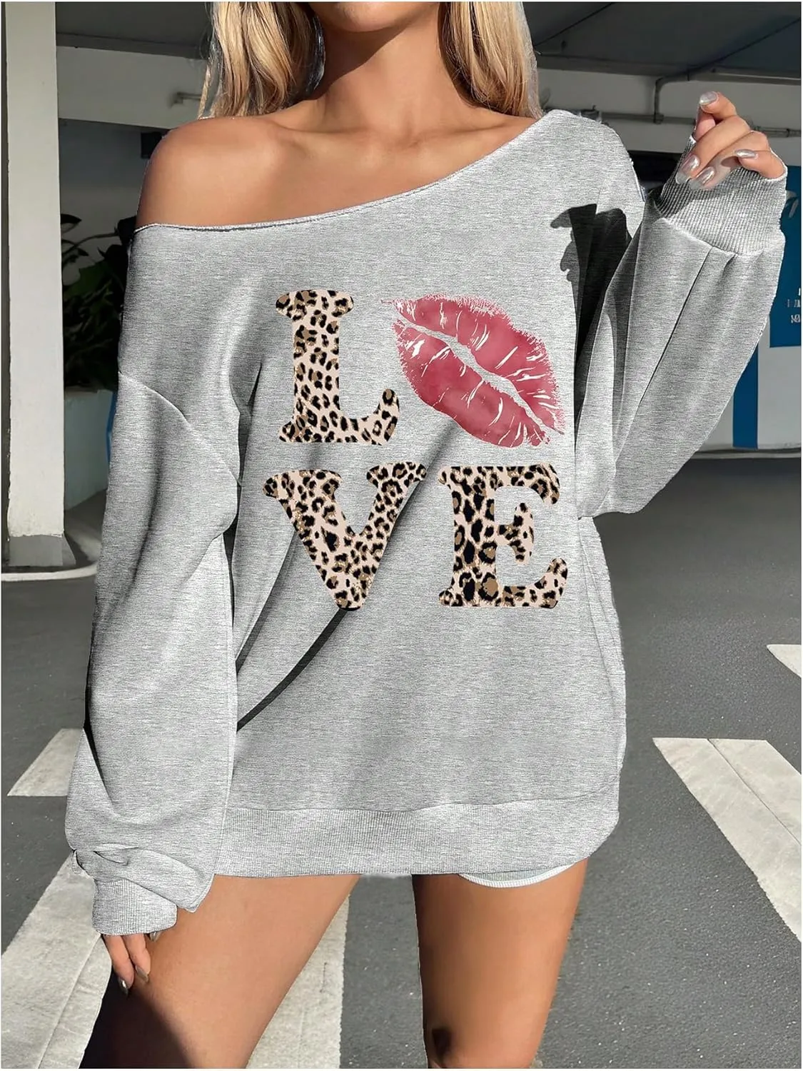 Women's Off The Shoulder Sweatshirts Tops Long Sleeve Vintage Oversized Sweatshirt Streetwear